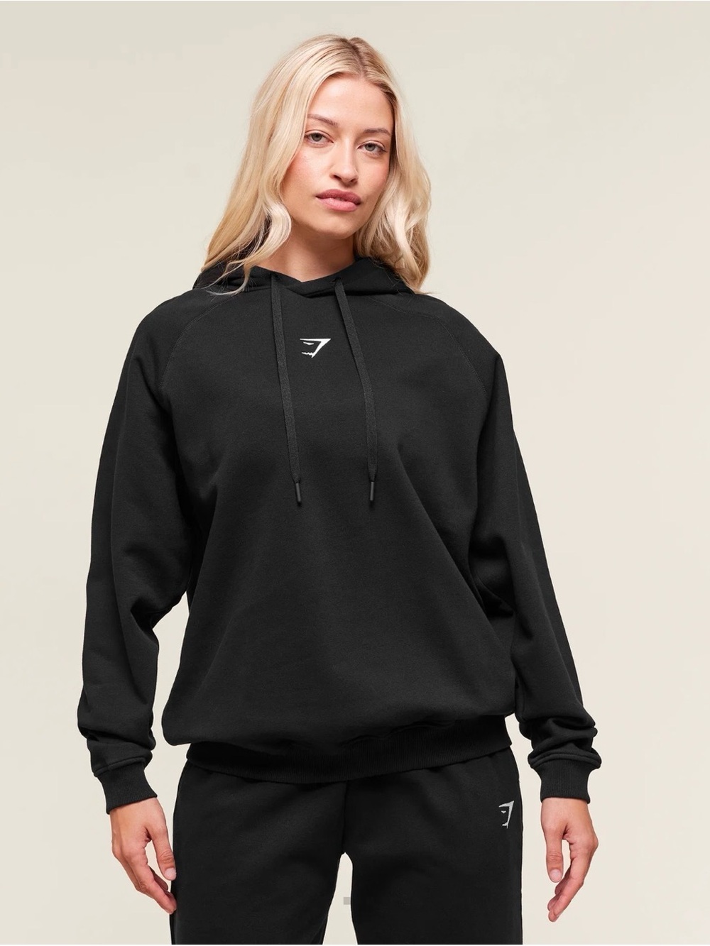 Gymshark Black Women's Pullover Hoodie with Logo
